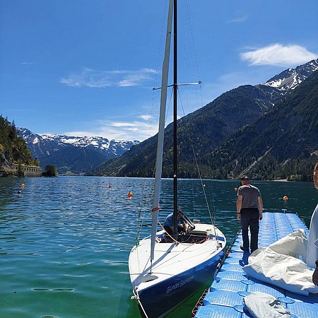 Crew T-Vbg: Gundel Gaukeley schwimmt wieder!
